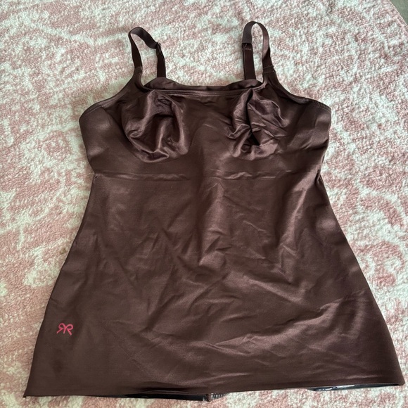 Ruby Ribbon Shapewear Smooth Cami Woman Sz 38 Wireless Bra Brown - Picture 1 of 4